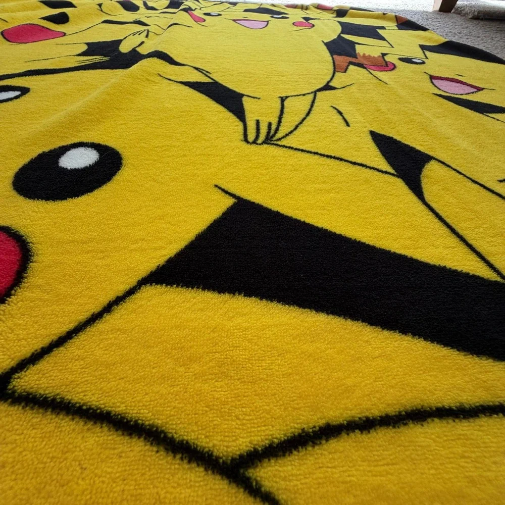 Pokemon Pikachu Bioworld Fleece Throw Blanket All Over Print Yellow Black 46x60